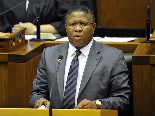 #CoronaOutbreak: Mbalula to update SA on public transport | News Article