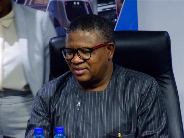 Mbalula warns: Comply or we’ll stop the trains | News Article