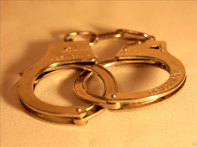 Pair to appear in court for unlicensed firearm | News Article