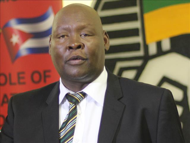 Landbounuus-podcast: Landbou LUR besoek VS boer ná plaasaanval | News Article