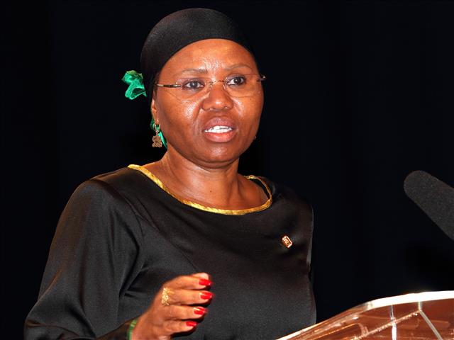 #Coronavirus: You can now move children, says Lindiwe Zulu | News Article