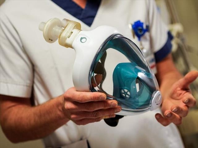 Engineers convert snorkelling masks into respirators to fight #Covid-19 | News Article