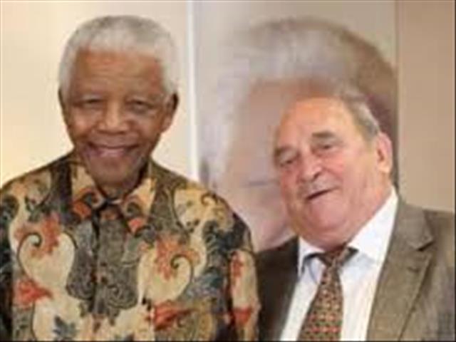 SA anti-apartheid stalwart Goldberg dies aged 87 | News Article