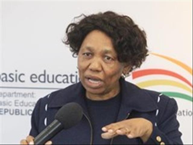 Planne vir skole Maandag bespreek | News Article