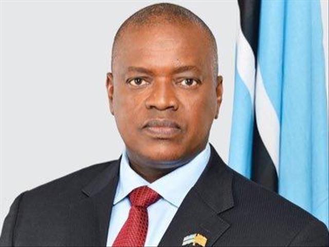 Botswana president to go into third quarantine after Zimbabwe trip | News Article