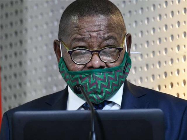 Nzimande to finalise return of final year medical students | News Article