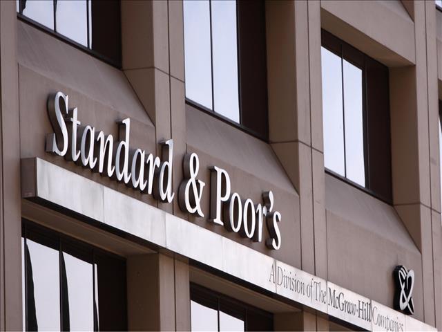 S&P keeps SA on junk status | News Article