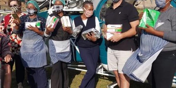 #Covid19: Pilots join hands to deliver food to poor #Covid19: Pilots join hands to deliver food to poor | News Article