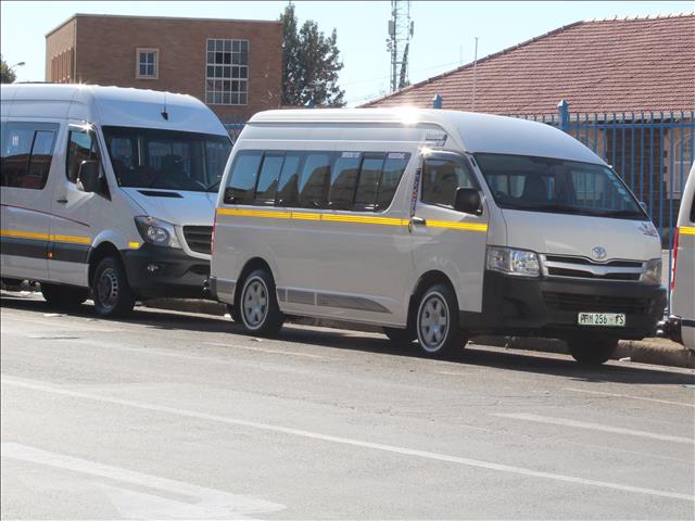 #Covid19: SA commuters stranded as taxis strike  | News Article