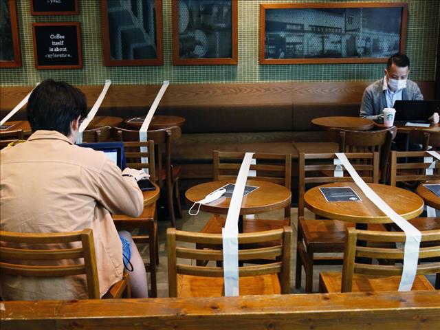 Business Eye - Restaurants waiting on Government | News Article