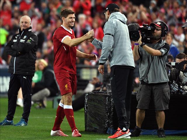 Klopp lauds fans and Liverpool legends | News Article