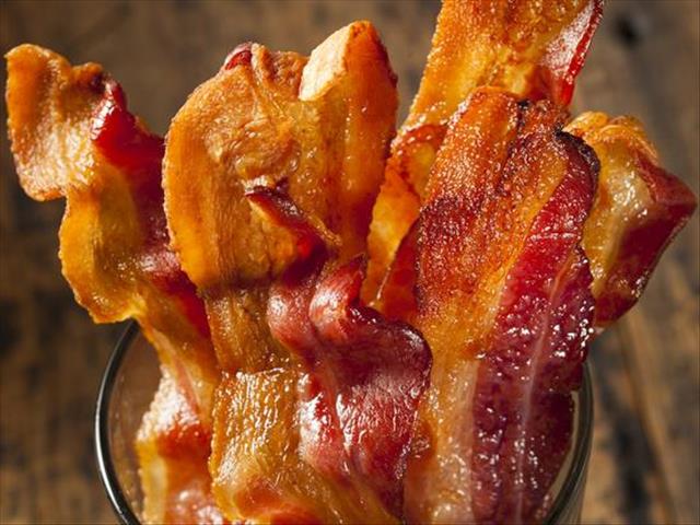 Your Weekend Breakfast Recipe - CRISPY BALSAMIC MAPLE BACON STICKS | News Article