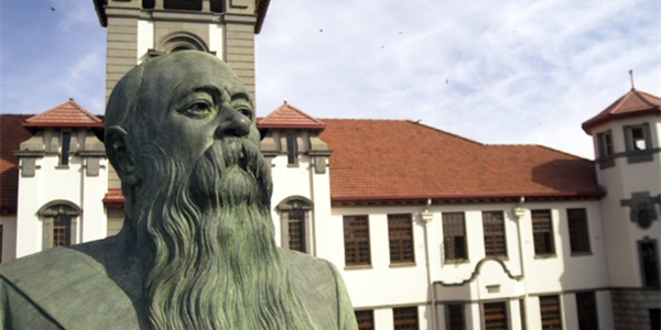 UFS students welcome removal of MT Steyn statue UFS students welcome removal of MT Steyn statue | News Article