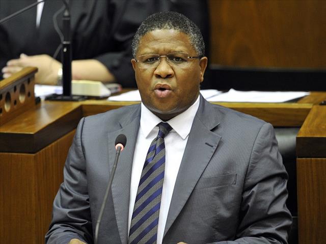 Mbalula urges taxi associations to reconsider 'inciting lawlessness' | News Article
