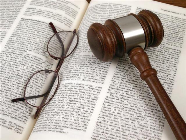 DA launches court challenge against closure of salons | News Article