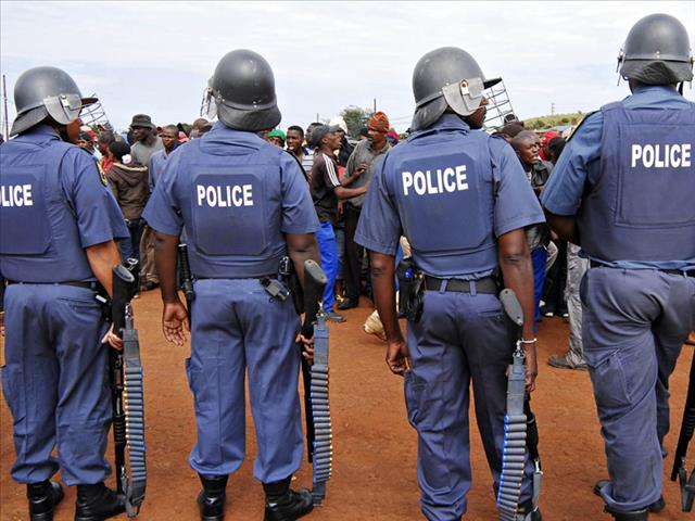 NW police die in accident | News Article