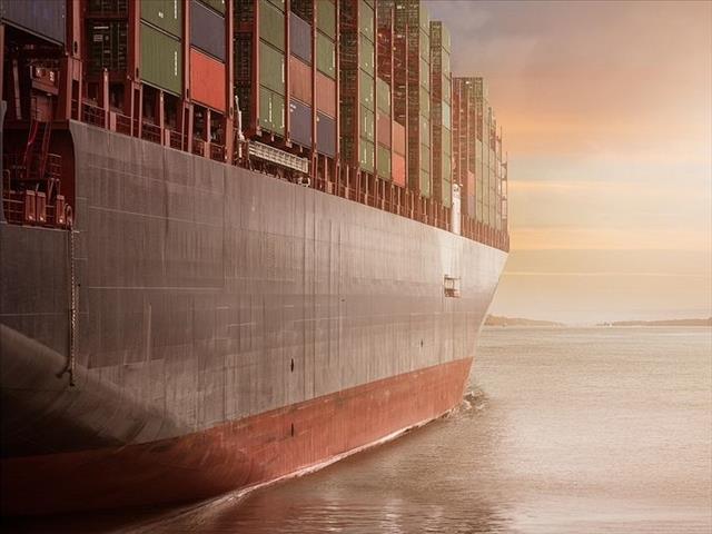 Containers lost at sea following severe weather in Algoa Bay | News Article