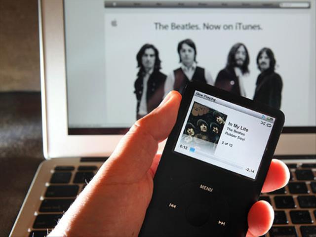 Business Eye - R500 million lost due to music piracy | News Article