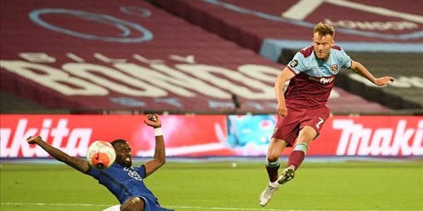 Hammers bag three valuable points against Chelsea Hammers bag three valuable points against Chelsea | News Article