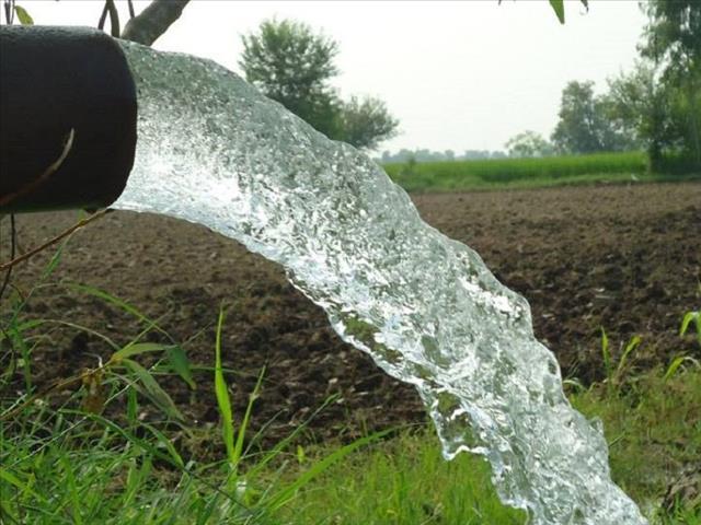 Fast-tracked water license applications 'good news' | News Article