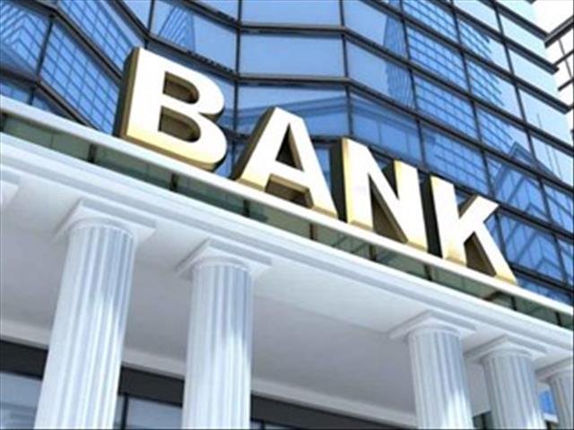 Banks warn of security breach at credit service | News Article
