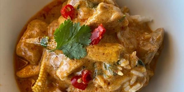Ilse Cooks the Books: Thai Red Pork Curry | News Article