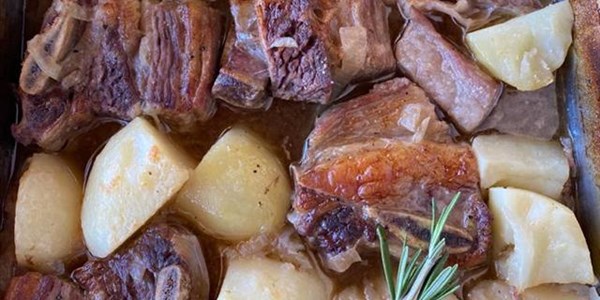 Ilse Cooks the Books: Slow-baked beef short-rib Ilse Cooks the Books: Slow-baked beef short-rib | News Article