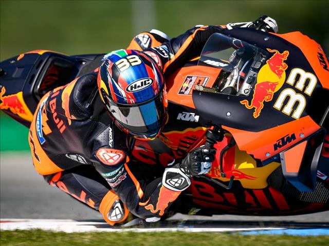 SA's Binder steals the show with maiden MotoGP victory | News Article
