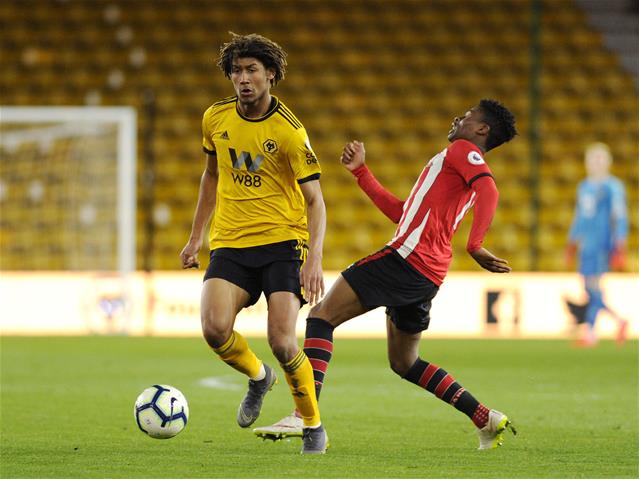 Wolves expect a tough opener against the Blades | News Article