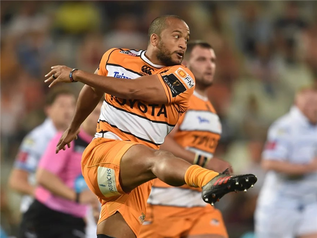 Smith credits teammates for accolade | News Article