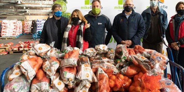 Bloem-gemeenskappe kry vars groente danksy spanpoging, Mike Loutfie-stigting Bloem-gemeenskappe kry vars groente danksy spanpoging, Mike Loutfie-stigting | News Article