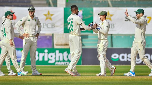 KG takes 200th wicket before late wickets jolt Proteas | News Article