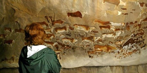 Police arrest suspected trader in prehistoric art Police arrest suspected trader in prehistoric art | News Article