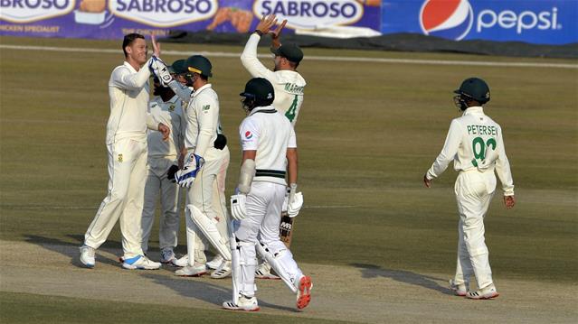 Linde, Markram and Van der Dussen give Proteas hope | News Article