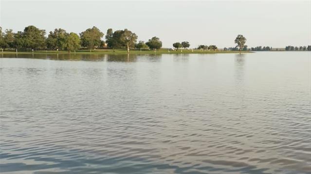 Heavy rainfall fills up Vaal Dam | News Article