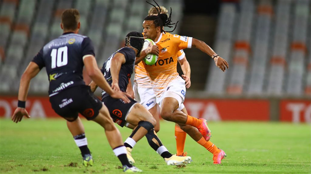 Cheetahs edge Sharks in 11-try thriller | News Article