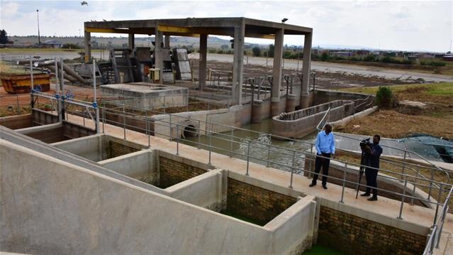 Mabuza ‘sorry’ for slow clean-up of Vaal River | News Article