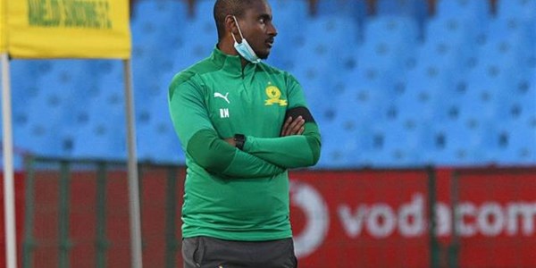 Pirates are a strong opponent - Mokwena | News Article