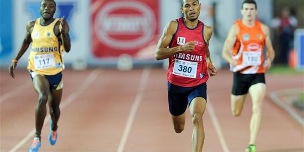 Wayde and Lucky into national 200m final | News Article