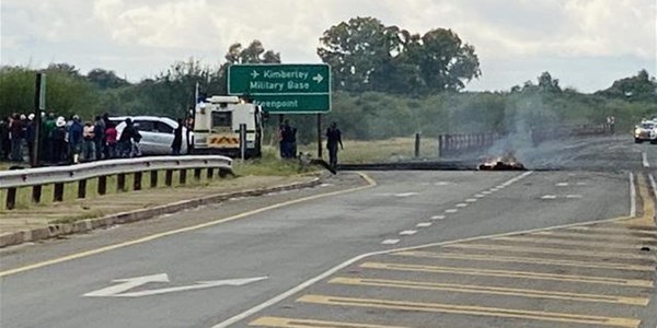 N8 to Kimberley open following Petrusburg protests   | News Article