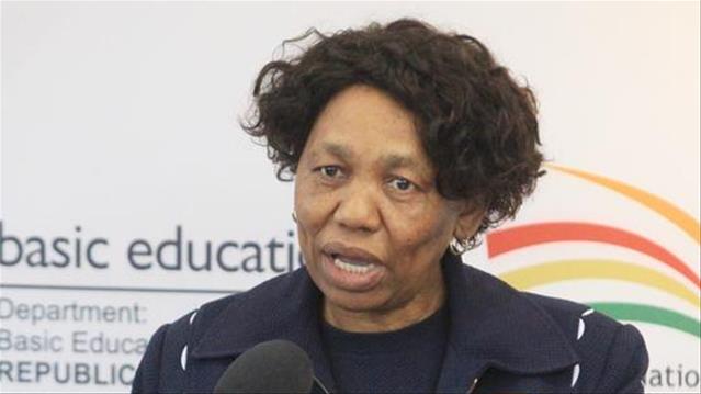 Motshekga reveals department’s legal woes | News Article
