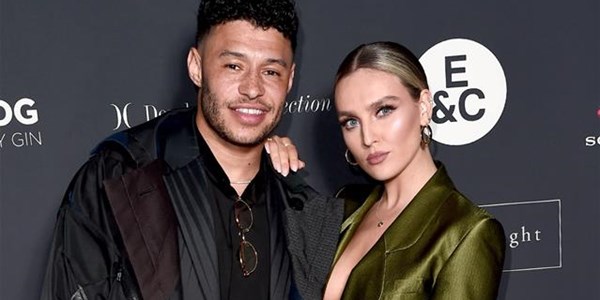 Entertainment Bubble - Perrie Edwards shares baby news | News Article