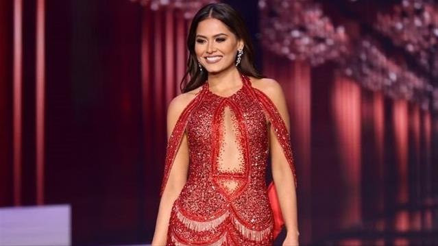 Entertainment Bubble - New Miss Universe  | News Article