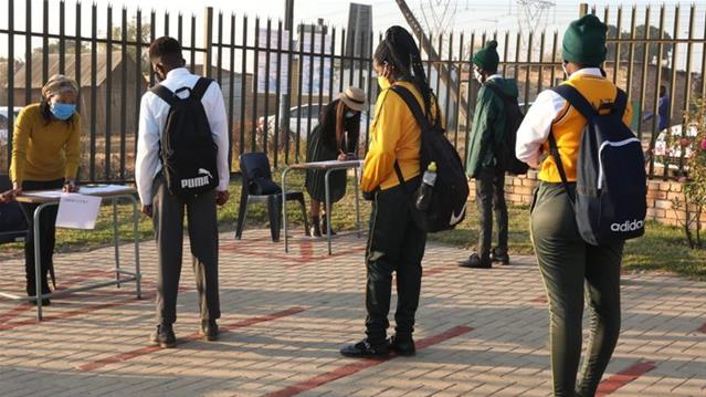 Basic Education considering full-time return of pupils | News Article