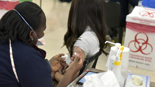 Ramaphosa welcomes US decision to formally back vaccine waiver | News Article
