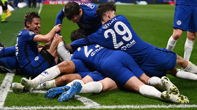Chelsea secure all-English final | News Article