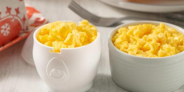 Your Weekend Breakfast Recipe - Fluffy microwave scrambled eggs | News Article