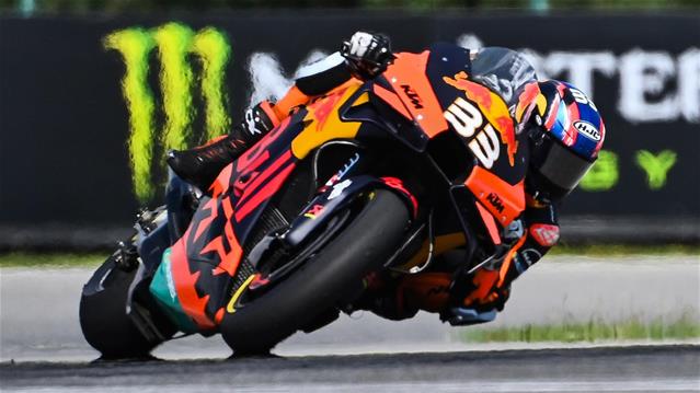 Binder extends stay at KTM | OFM