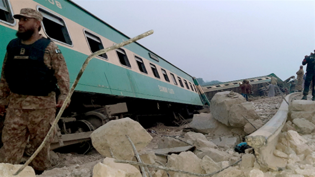 Pakistan train accident: 30 killed in Sindh collision | News Article