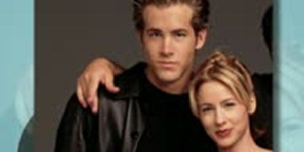 Love Life Lowdown: Ryan Reynolds | News Article